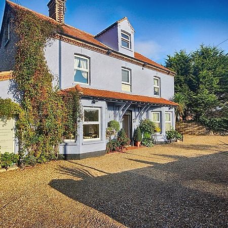 Hooray Henrys Bed and Breakfast Sheringham Exteriör bild